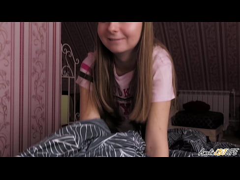 ❤️ Blondinė giliai čiulpia savo BFF ir gauna spermos į burną ❤️❌ Porno prie mūsų lt.sexogolic-info.ru ❤